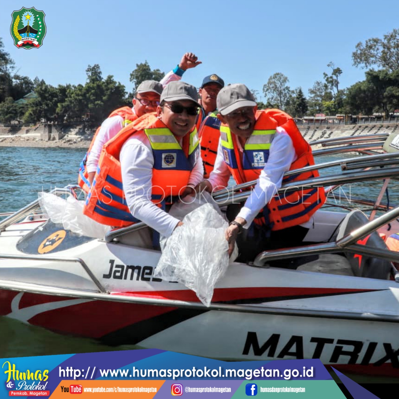 BANK JATIM CABANG MAGETAN TEBAR IKAN DEWA DI SARANGAN