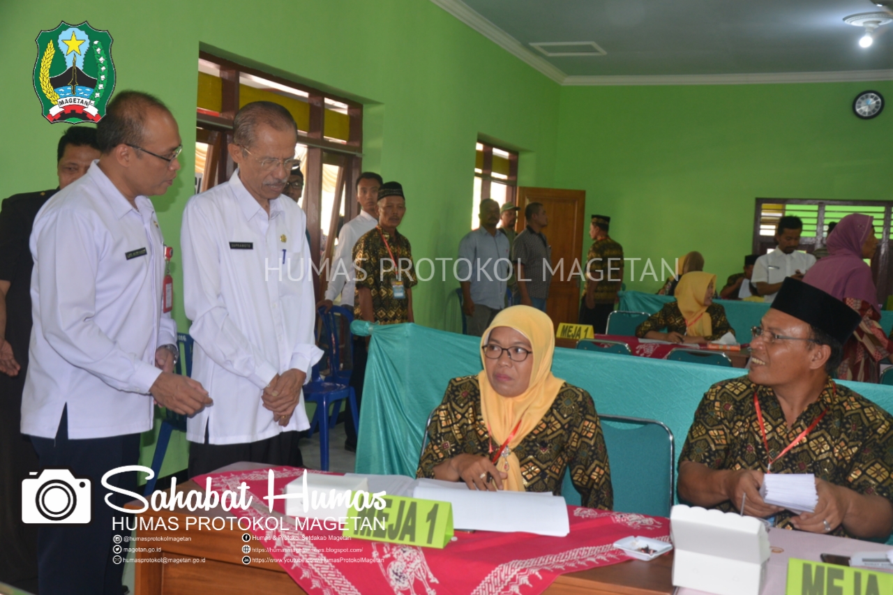 BUPATI SUPRAWOTO PANTAU LANGSUNG PILKADES SERENTAK