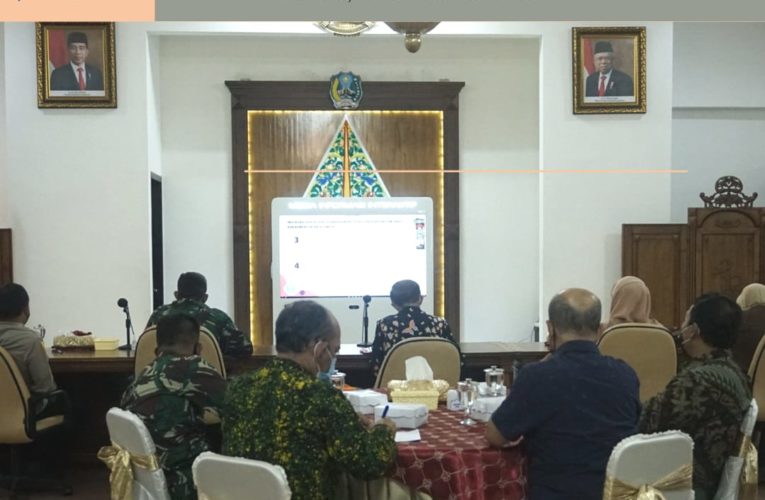 KEMENDAGRI GELAR VIDEO CONFERENCE DENGAN GUBERNUR, BUPATI/WALIKOTA SE-INDONESIA BAHAS PENANGANAN COVID-19