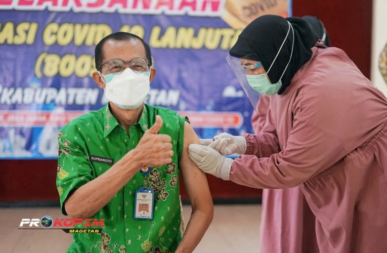 VAKSINASI BOOSTER TINGKATKAN IMUNITAS