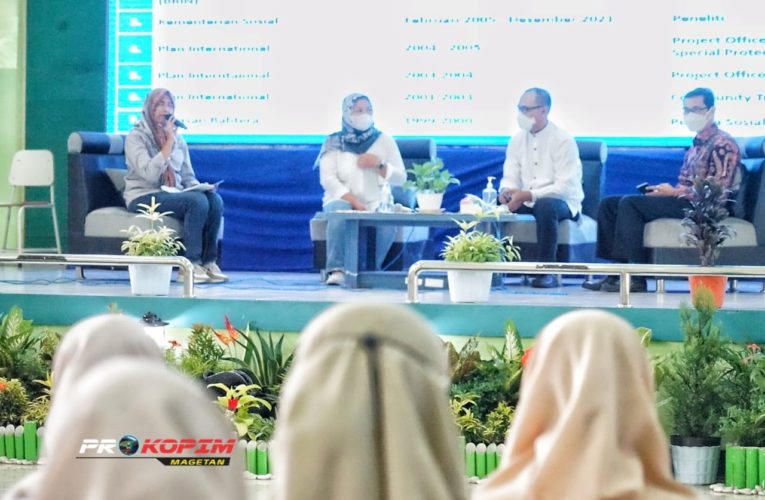 REUNI 96 SMASA AJANG TRANSFER INFORMASI