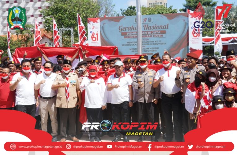 Gerakan Nasional Pembagian 10 Juta Bendera Merah Putih Bersama Mendagri
