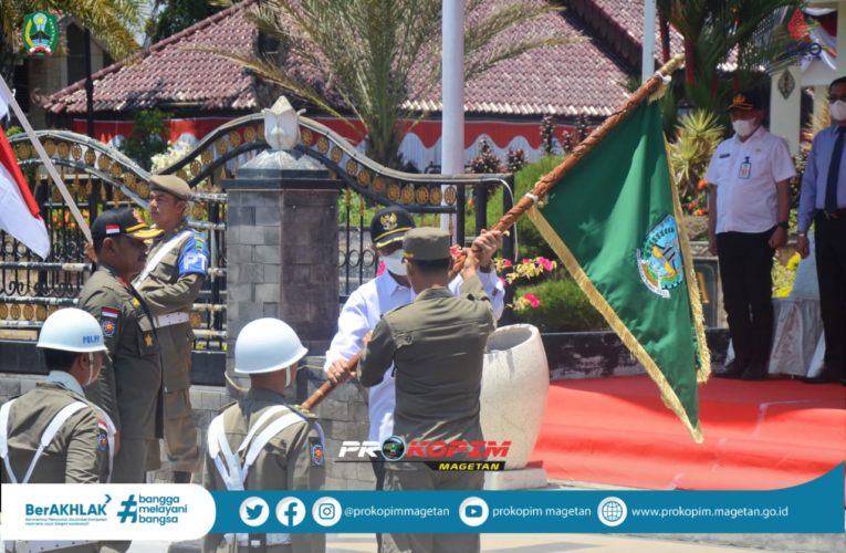 Kirab Pataka Jer Basuki Mawa Beya Tiba di Kabupaten Magetan