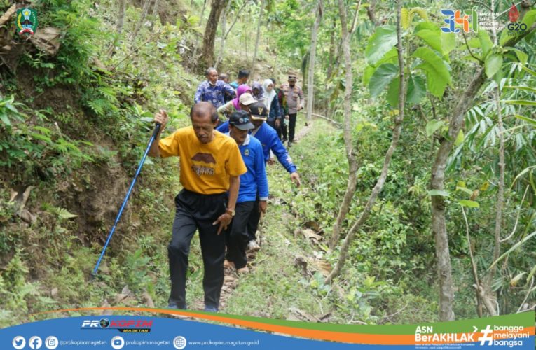 Bupati Tinjau Progres Penghijauan di Sumber Dawuhan Desa Trosono