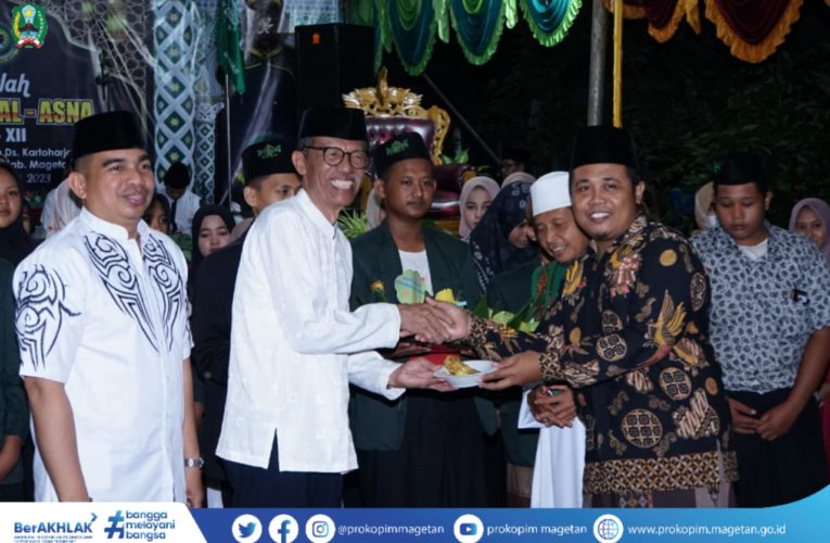 HADIRI HARLAH YAYASAN AL ASNA, BUPATI TEKANKAN PENTINGNYA MENUNTUT ILMU BAGI UMAT