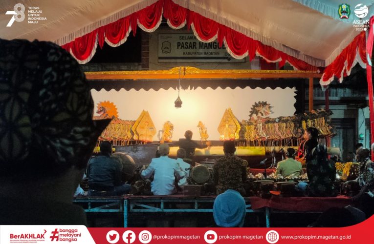 PASAR MANGGE JADI ARENA PERANG BESAR BHARATA