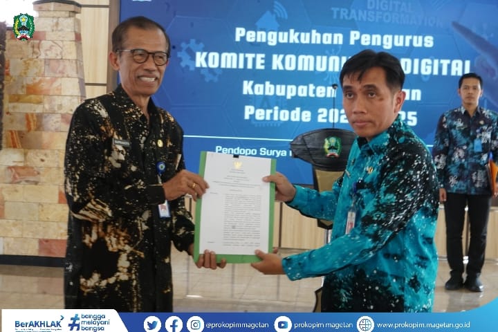 Bupati Suprawoto Kukuhkan Pengurus Komite Komunikasi Digital Kabupaten Magetan Periode Tahun 2023-2025