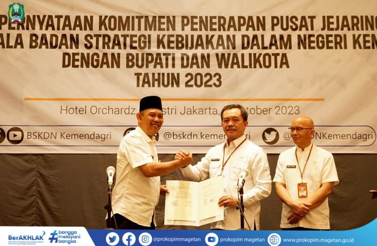 Pj Bupati Magetan Tandatangani Komitmen Penerapan Puja Indah.