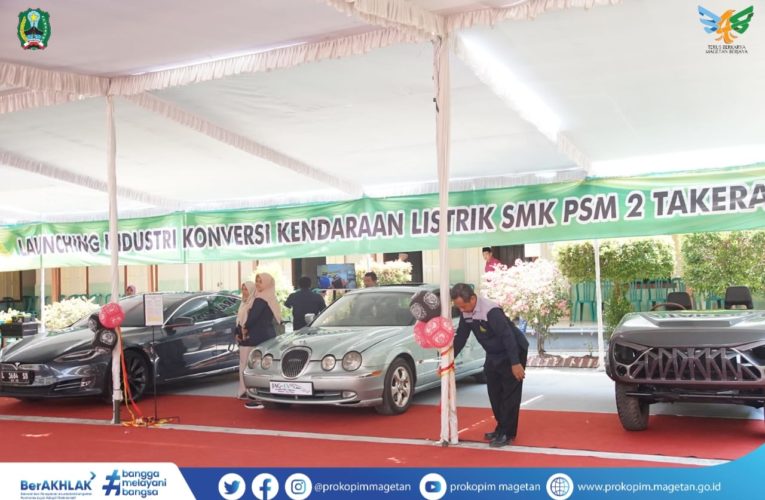 PSM PAMERKAN JAGUAR DI HUT KE- 80 NYA