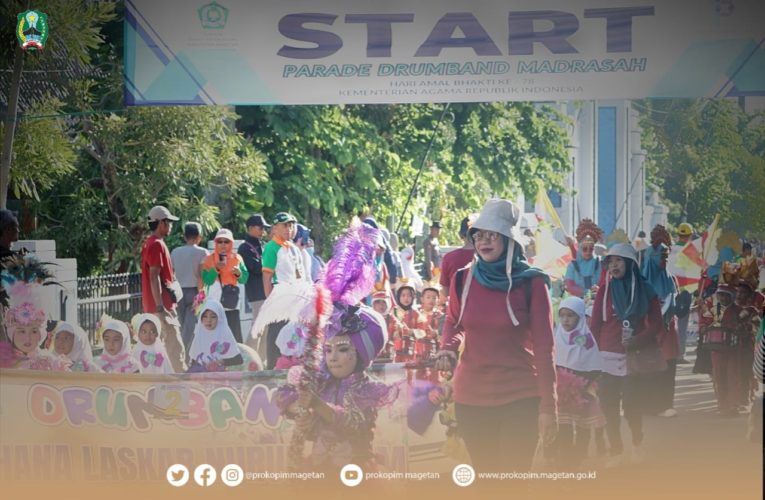 Parade Drumband Menandai Peringatan Hari Bhakti Kemenag Kabupaten Magetan
