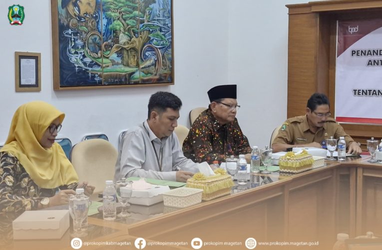 Pj. Bupati Magetan Ikuti RUPS PT. BPRS Magetan