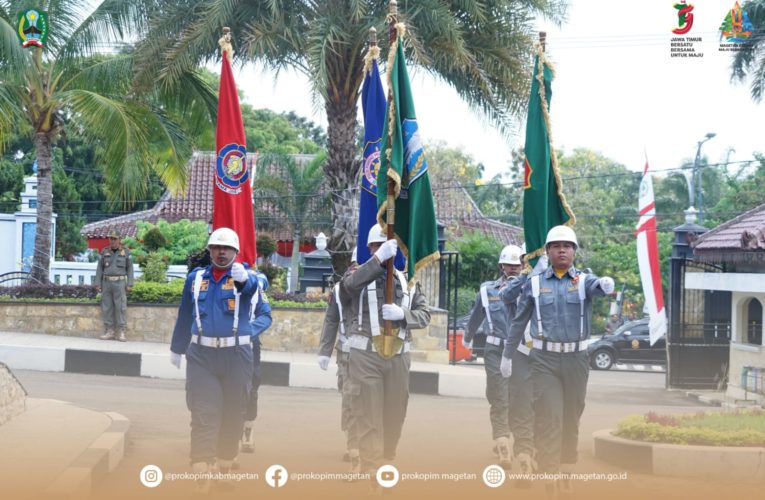 Kirab Pataka Jer Basuki Mawa Beya Tiba di Kabupaten Magetan