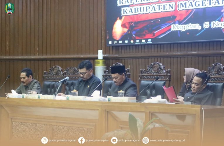 RAPAT PARIPURNA AGENDA PANDANGAN UMUM FRAKSI DPRD TENTANG RENCANA TATA RUANG WILAYAH TAHUN 2024-2044