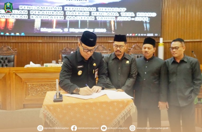 TANGGAPAN/JAWABAN BUPATI ATAS PEMANDANGAN UMUM FRAKSI DPRD TERHADAP RAPERDA TENTANG RENCANA TATA RUANG WILAYAH TAHUN 2024-2044