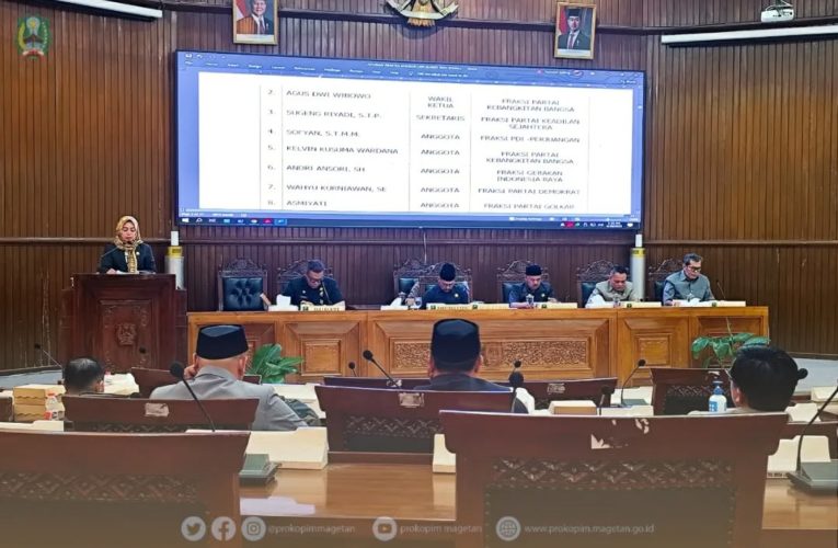 Rapat Paripurna DPRD Agenda Penyampaian Keputusan tentang Rekomendasi LKPJ Bupati T.A 2024