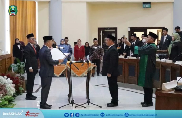 Paripurna Istimewa Pengambilan Sumpah PAW Anggota DPRD Fraksi Partai Golkar