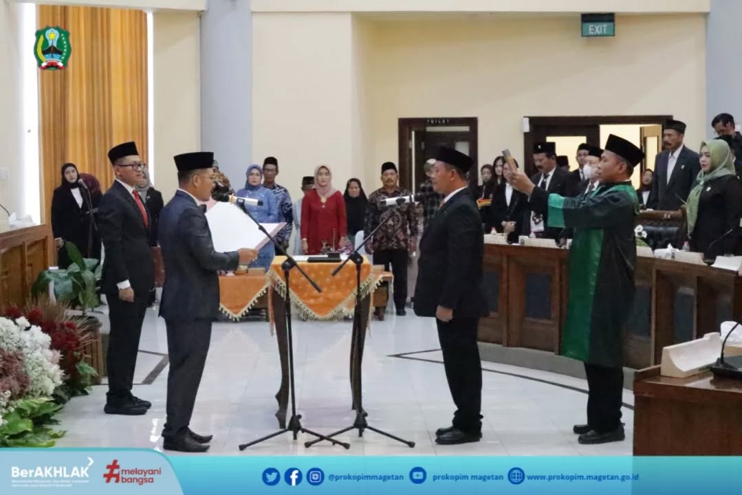 Paripurna Istimewa Pengambilan Sumpah PAW Anggota DPRD Fraksi Partai Golkar