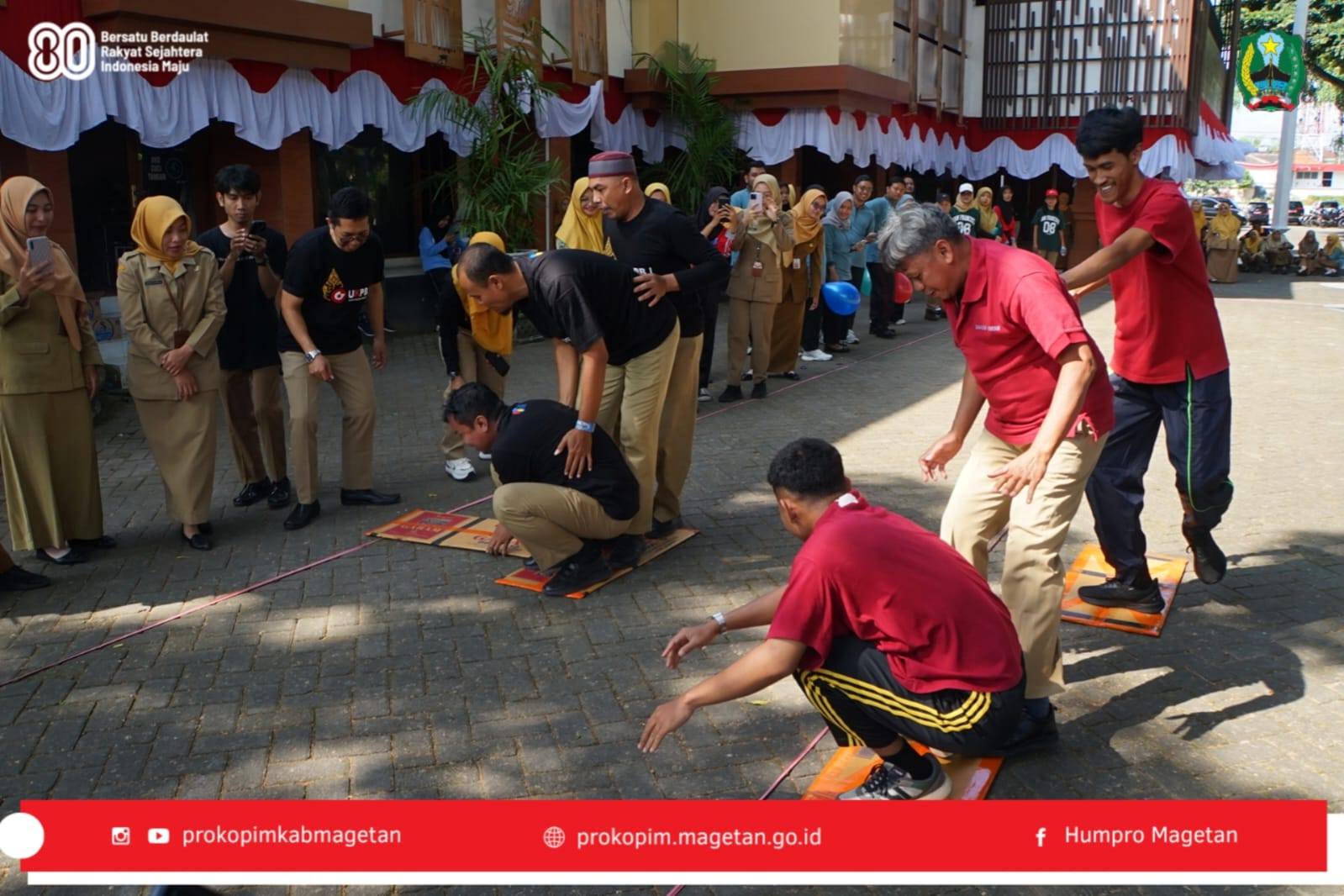 ASN Setda Magetan Ikuti Lomba Permainan Tradisional Sambut HUT RI ke-80