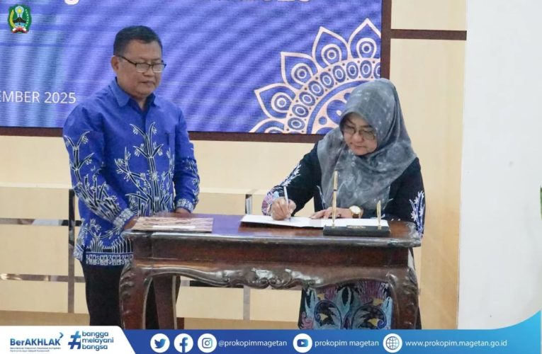 Bupati Magetan Tandatangani Kontrak Kinerja Direktur Utama Perumdam Lawu Tirta