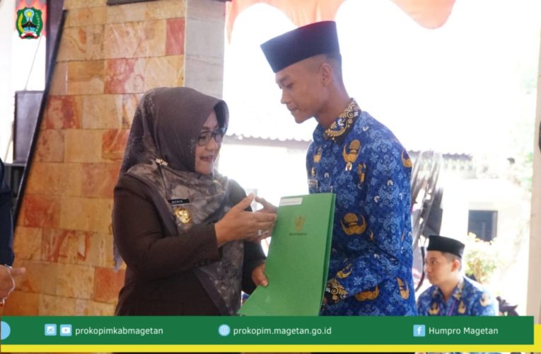 CPNS dan PPPK Tahap2 Terima SK Pengangkatan dari Bupati Magetan
