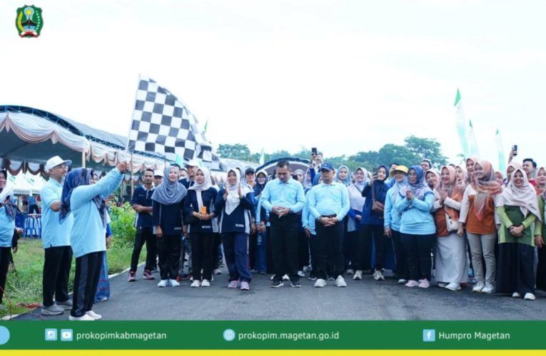 Bupati Magetan Berangkatkan Jalan Sehat Rangkaian Hari Kesehatan Nasional ke- 61 tahun 2025