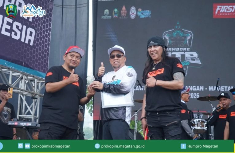 Puncak Kemeriahan MTB Lawu, Wakil Bupati Magetan Serahkan Hadiah Utama kepada Peserta Beruntung