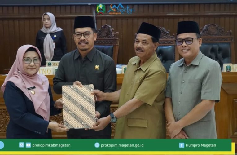 Bupati Magetan Sampaikan Penjelasan Dua Raperda Strategis dalam Rapat Paripurna DPRD