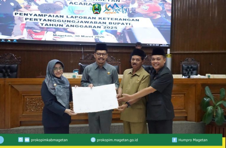 Rapat Paripurna DPRD Agenda Penyampaian Keputusan tentang LKPJ Bupati T.A 2025