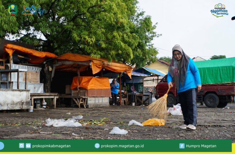 Bupati Tekankan Pengelolaan Sampah di Lingkungan Pasar Sayur Magetan, Gerakan Indonesia ASRI