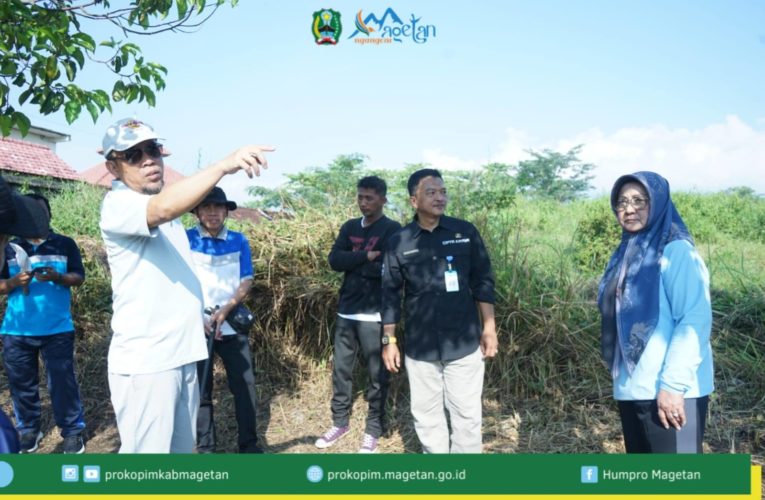 Kerja Bakti Rutin, Bupati dan Wabup Magetan Tinjau Langsung Penanganan Drainase