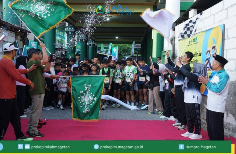 Harlahh Ke-23 SD Islamiyah Magetan, Bunda Nanik Lepas Peserta Fun Run 5 Km dan Ingatkan Darurat Sampah