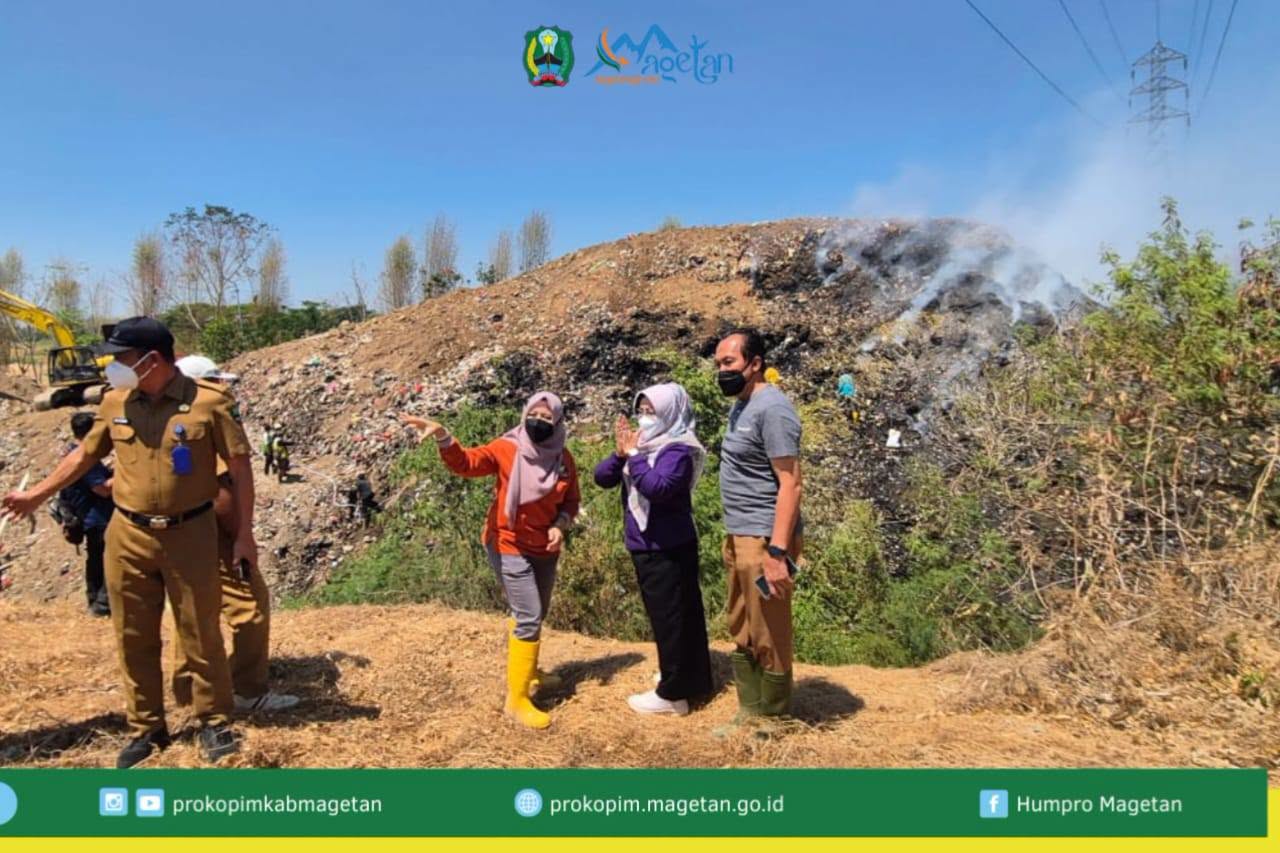 Bupati Magetan Instruksikan Petugas Siaga 24 Jam, Memastikan Api di TPA Milangasri Padam